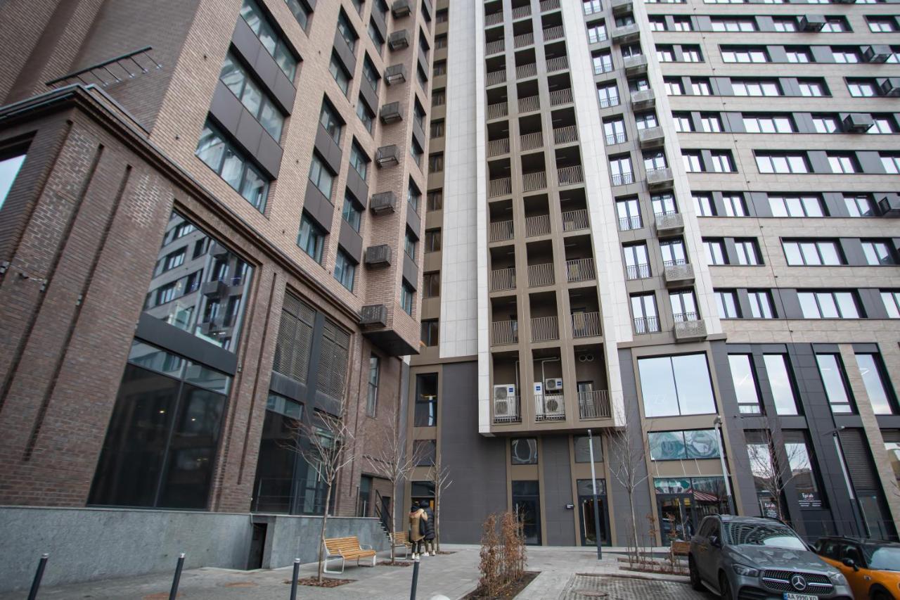 Petrovdom 13-141 In Rc New York Concept House With Bathroom Kiev Bagian luar foto