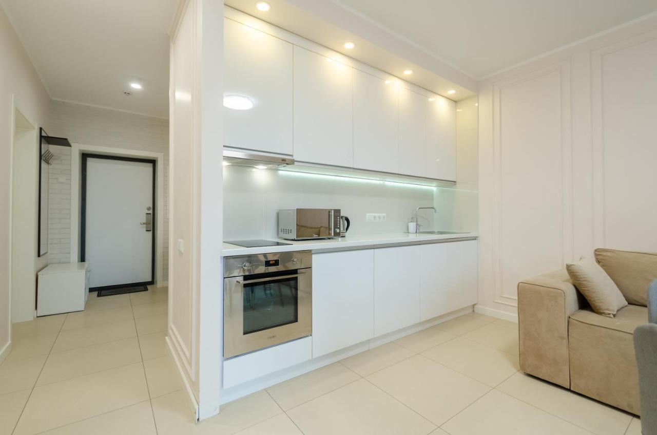 Petrovdom 13-141 In Rc New York Concept House With Bathroom Kiev Bagian luar foto