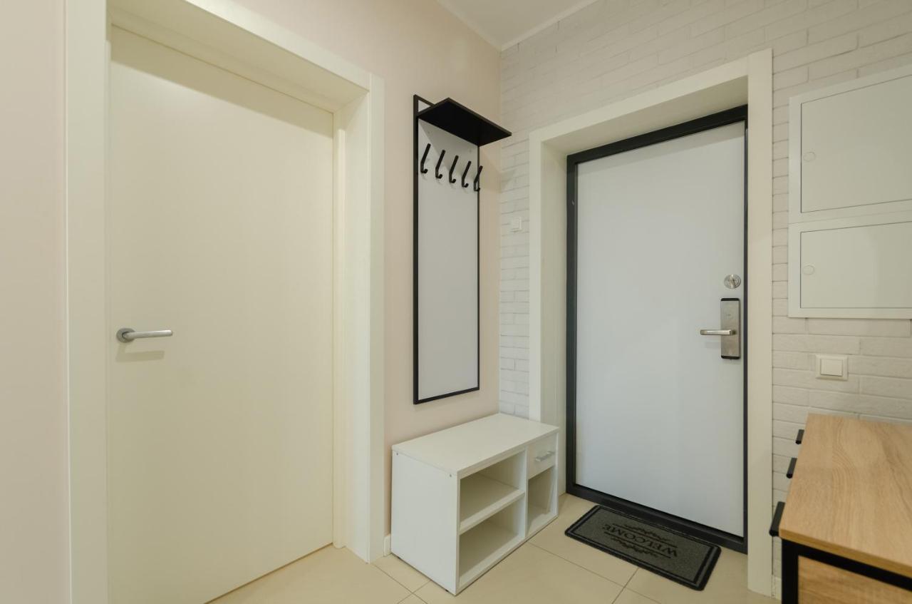 Petrovdom 13-141 In Rc New York Concept House With Bathroom Kiev Bagian luar foto