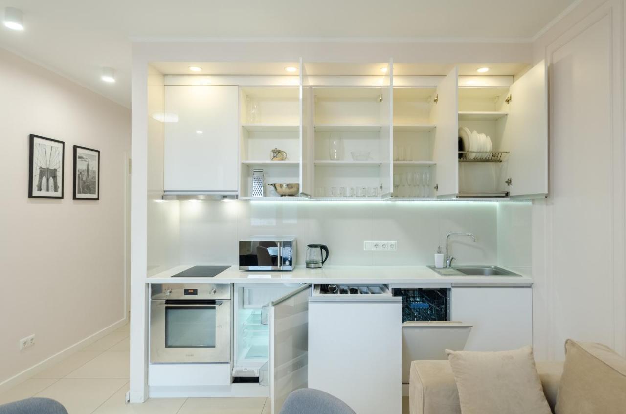 Petrovdom 13-141 In Rc New York Concept House With Bathroom Kiev Bagian luar foto